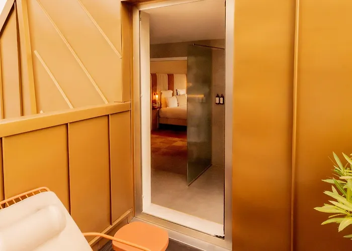 Hotel Pilgrim París